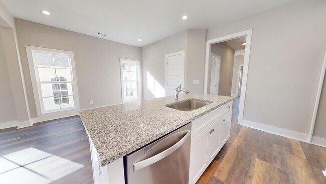 Building Photo - Available NOW !