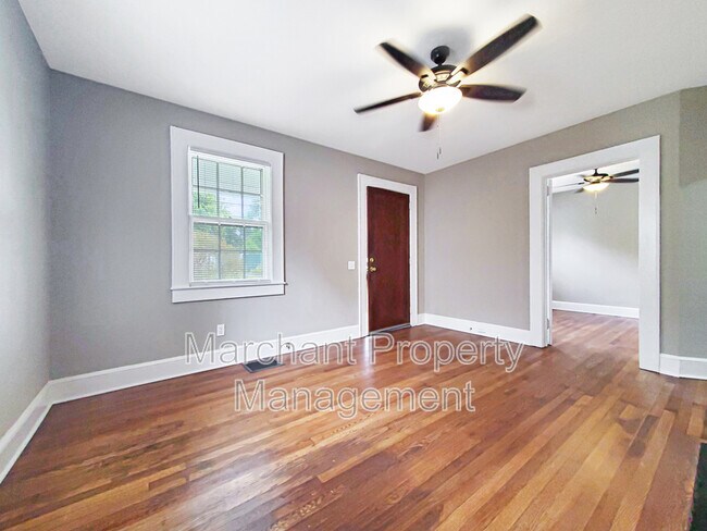 Building Photo - 11B Harrington Ave