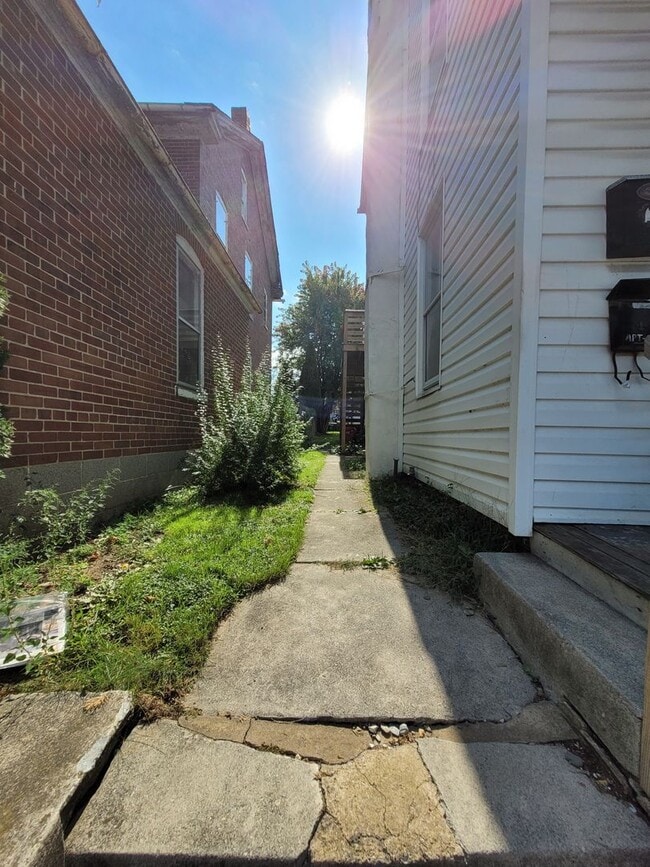 Building Photo - 55 N Church St