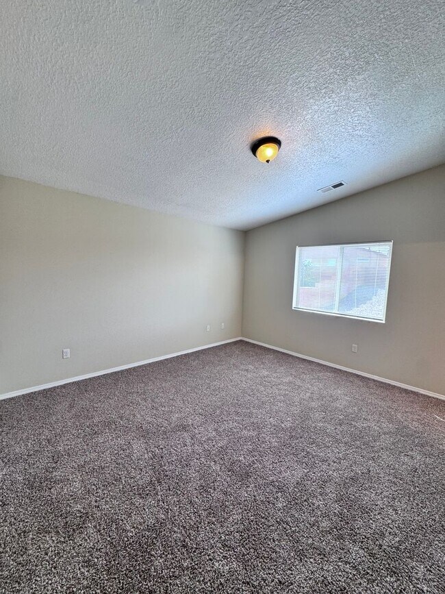 Building Photo - 671 Purple Aster Ave SW
