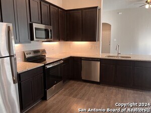Building Photo - 618 Ashers Pl