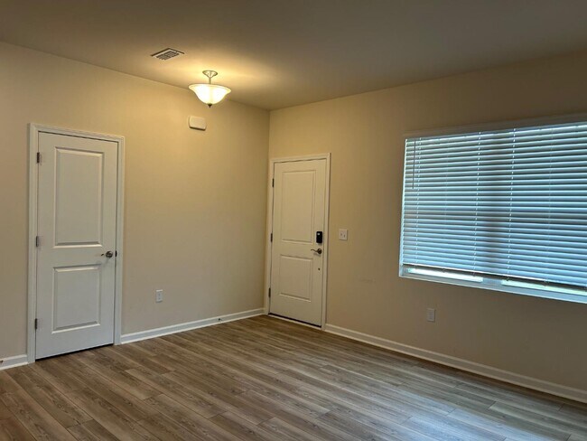 Building Photo - 3424 Dragonfly River Ct