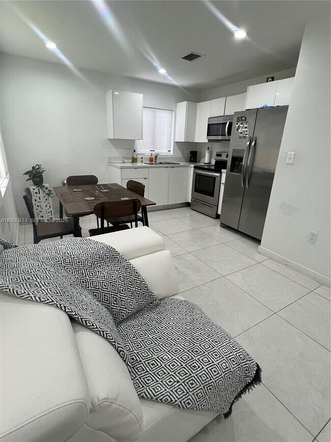 Building Photo - 2954 NW 57th St