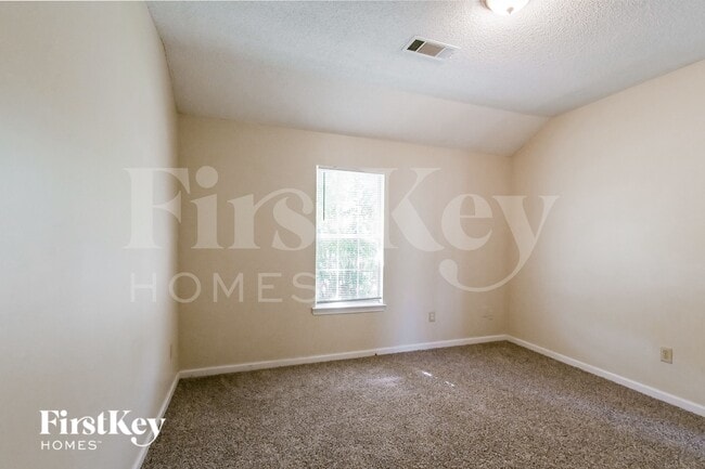 Building Photo - 4383 Grand Pyramid Dr