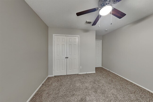 Building Photo - 16322 Jast Dr