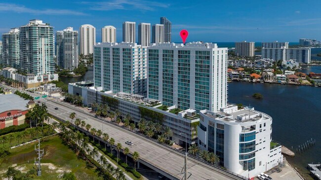 Building Photo - 400 Sunny Isles Blvd