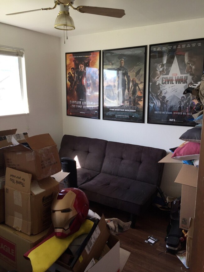 Building Photo - PRE LEASE: 3 Bed 1.5 Bath House Close To Campus!