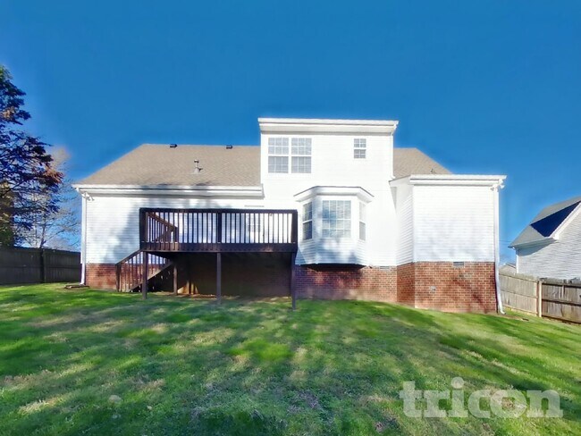 Building Photo - 2784 Aston Woods Ln