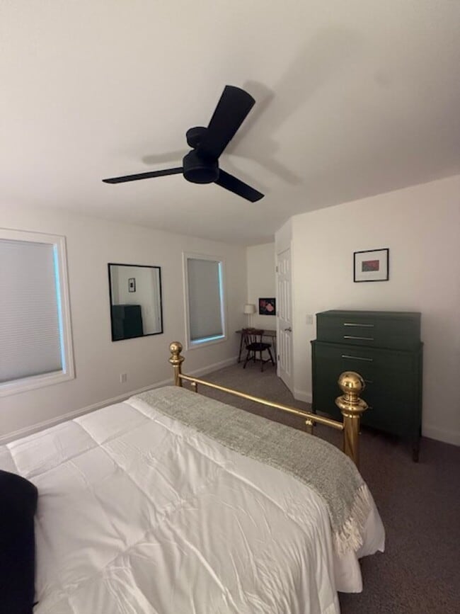 Building Photo - Josephine crossing 4 bedroom cottage