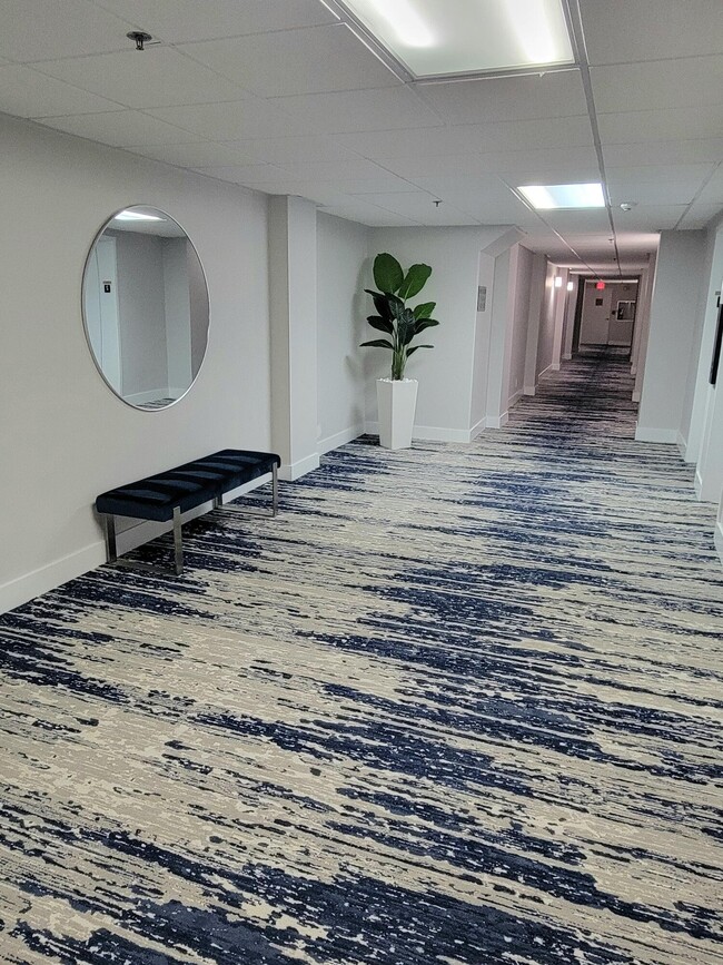 Building Photo - 3221 S Ocean Blvd