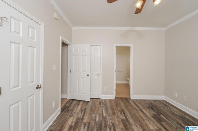 Building Photo - 4162 Hathaway Ln