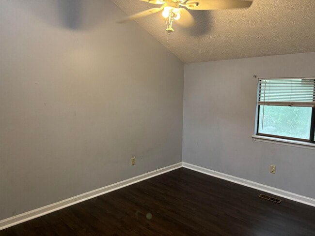 Building Photo - 2331 Sandpiper St