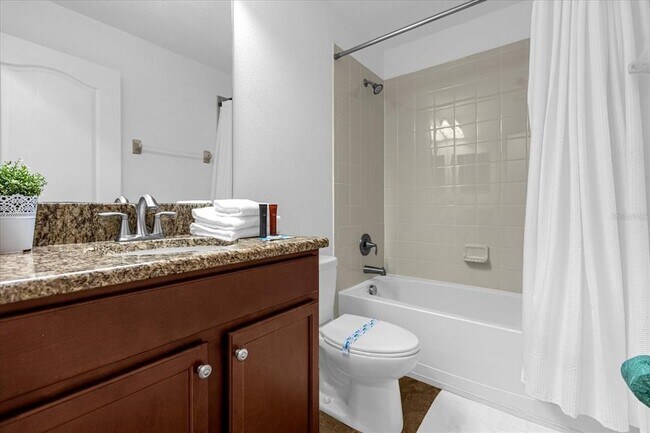 Building Photo - 1483 Rolling Fairway Dr