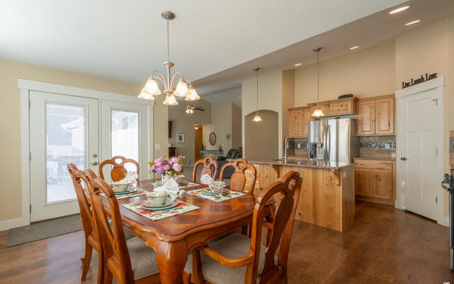 DINNING ROOM - 14088 S Maria Way