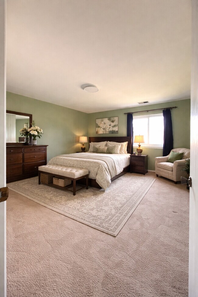 Building Photo - 1542 Heather Ct