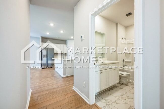 Building Photo - 154 SOUTHERN Trl