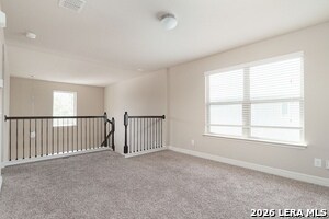 Building Photo - 660 Community Dr