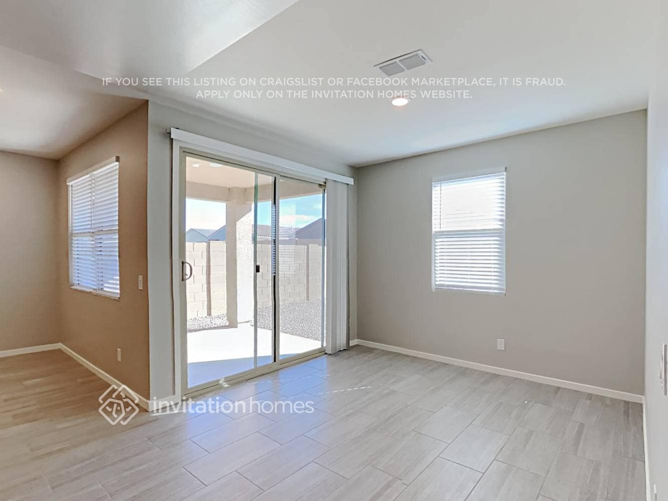 Building Photo - 40449 W Crane Dr