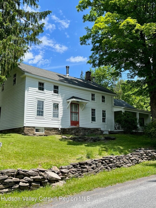Building Photo - 182 Pond Hill Rd