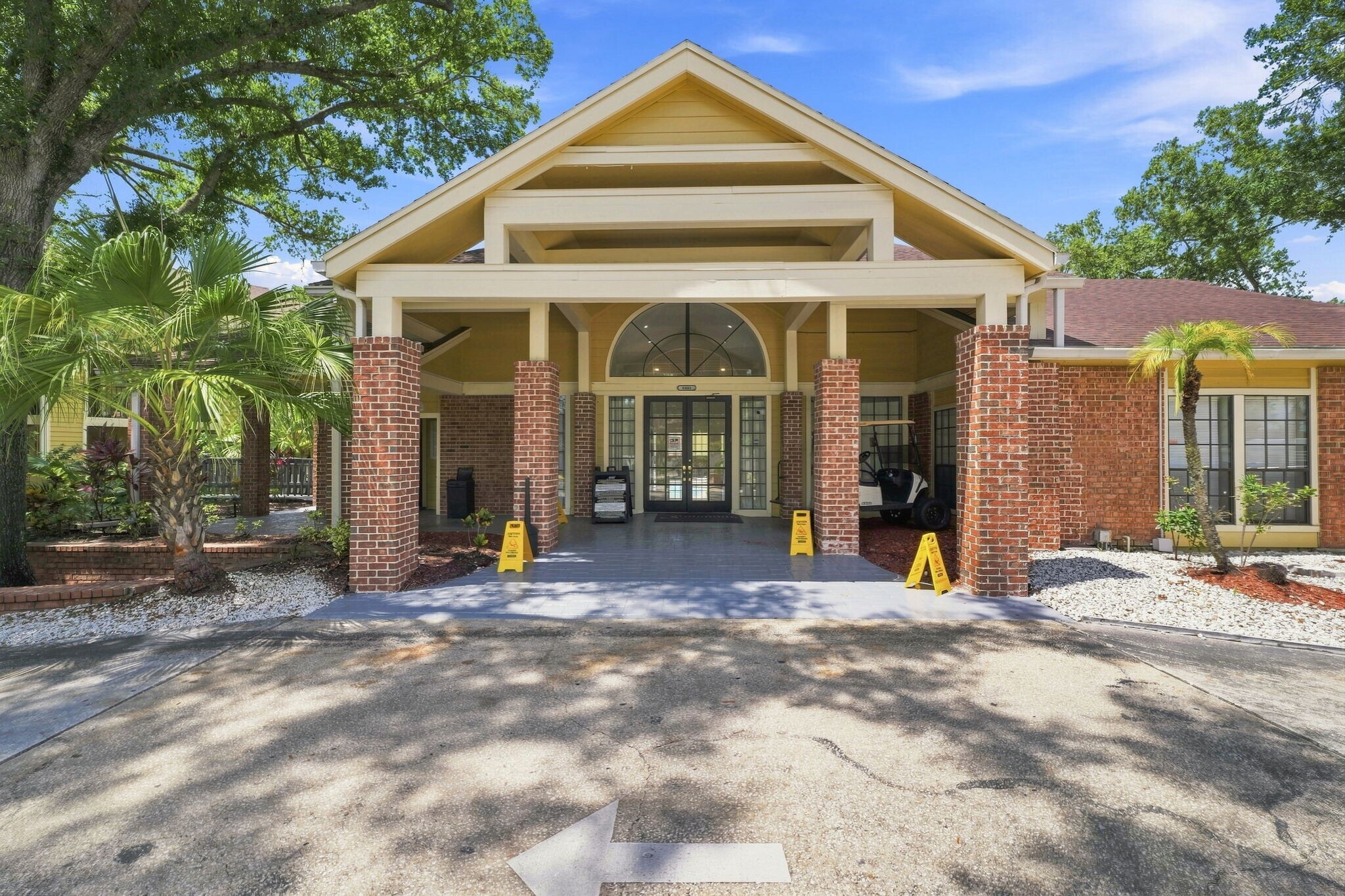 Building Photo - 8630 Mallard Reserve Dr