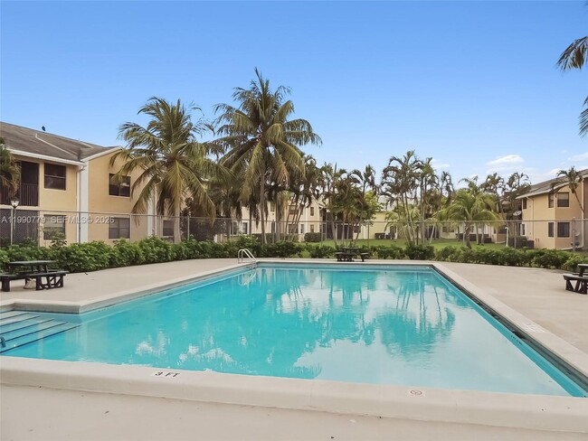 Building Photo - 1150 N Liberty Ave