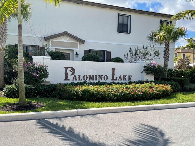 Building Photo - 4678 Santa Cruz Way