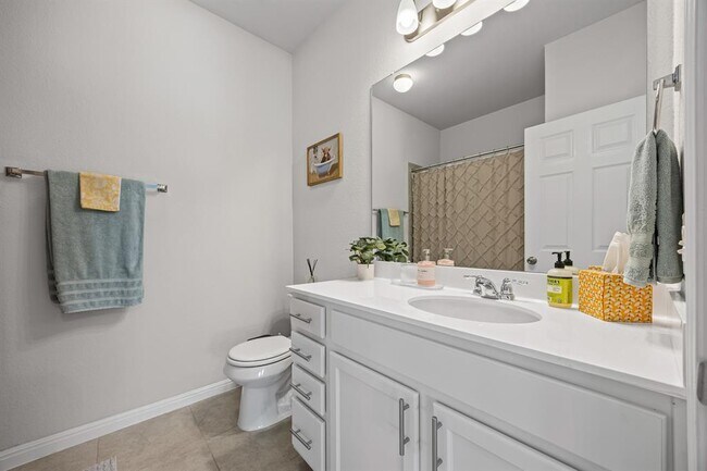 Building Photo - 9616 Dawn Pearl Dr