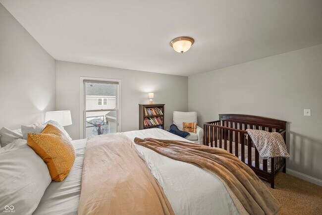 Building Photo - 10599 Geist View Dr