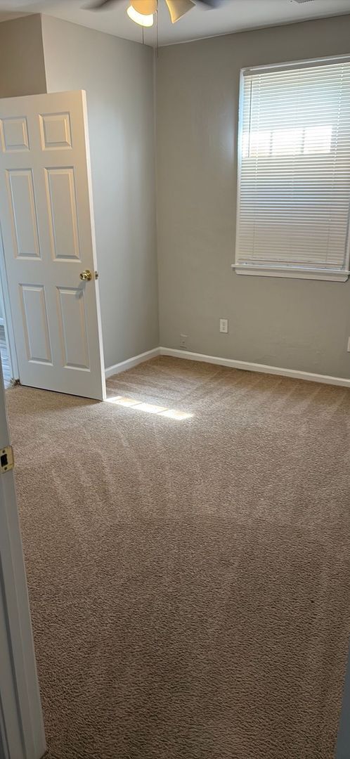 Building Photo - Charming 2-Bedroom Home for Rent