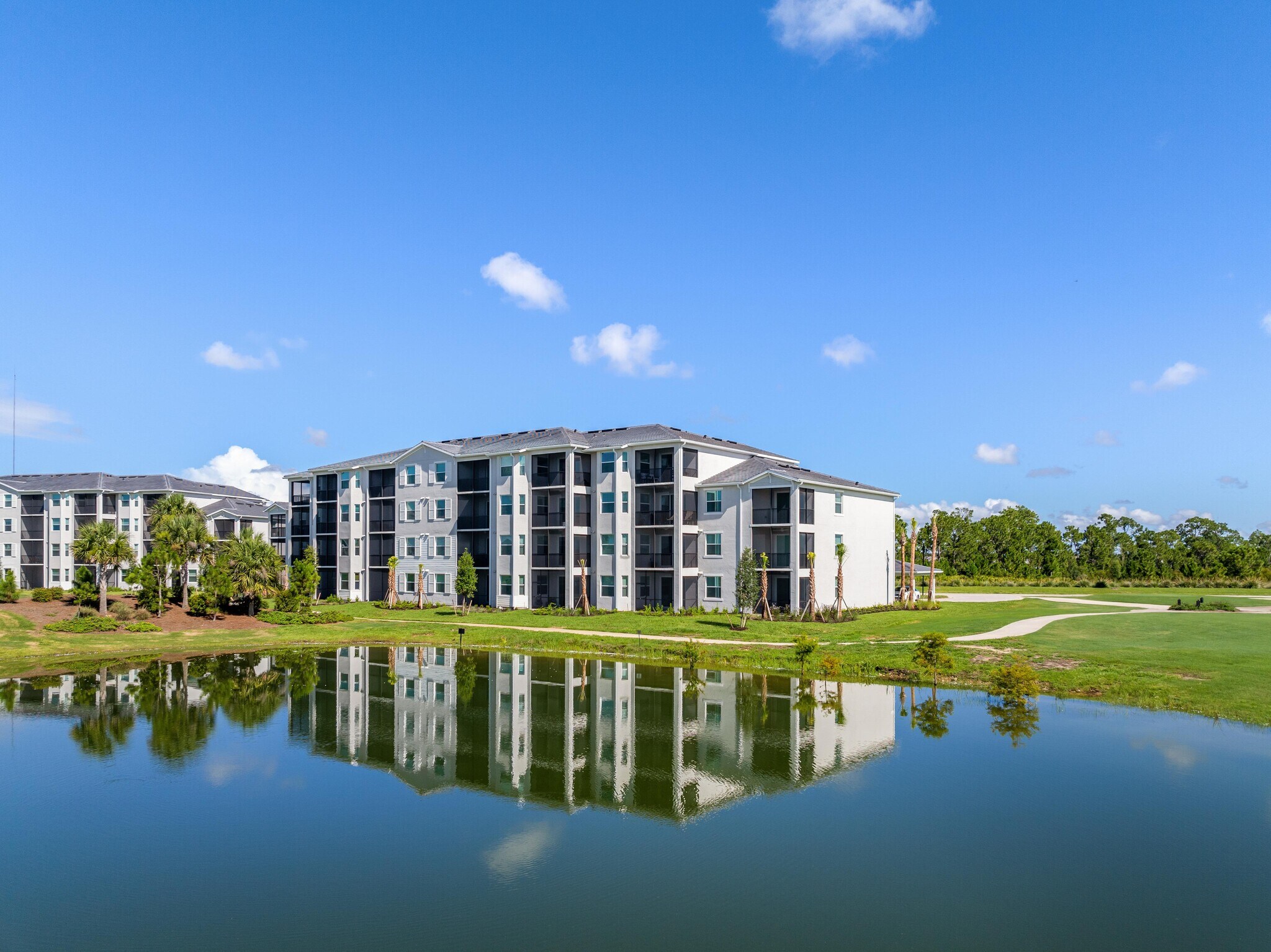 Building Photo - 43977 Boardwalk Loop