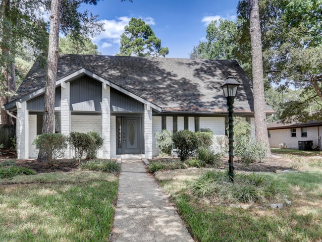 Building Photo - 1951 Round Spring Dr