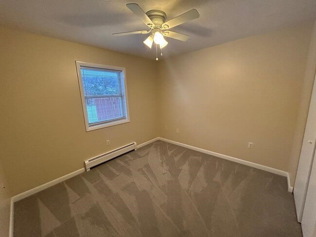 Building Photo - 181 Old Ithaca Rd