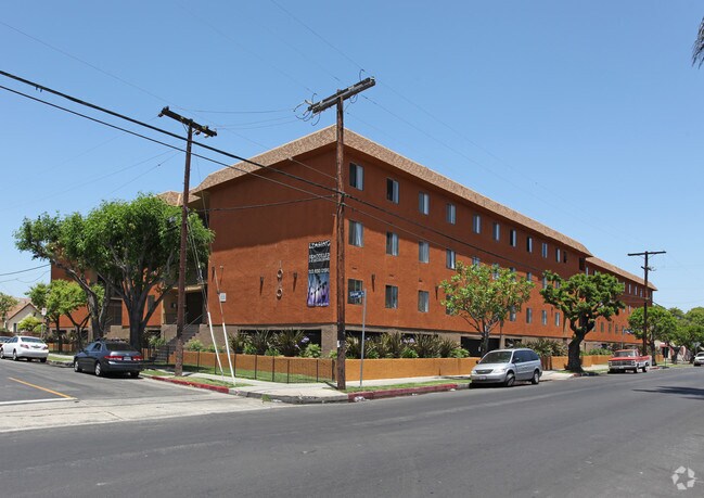 Primary Photo - Lagoon Terrace Apartments