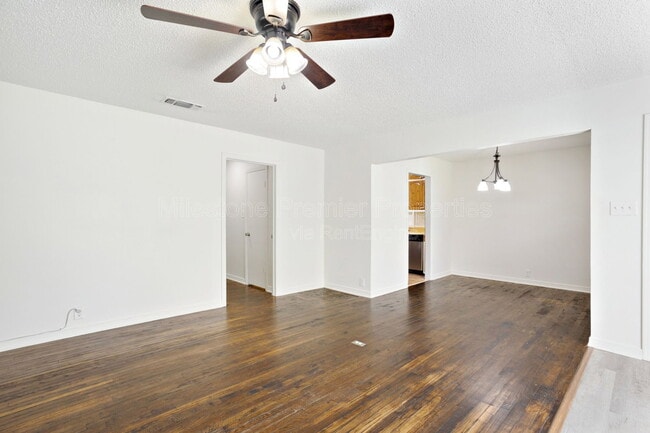 Building Photo - 1512 N Highland Ave