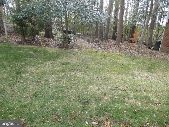 Building Photo - 6422 Lake Meadow Dr