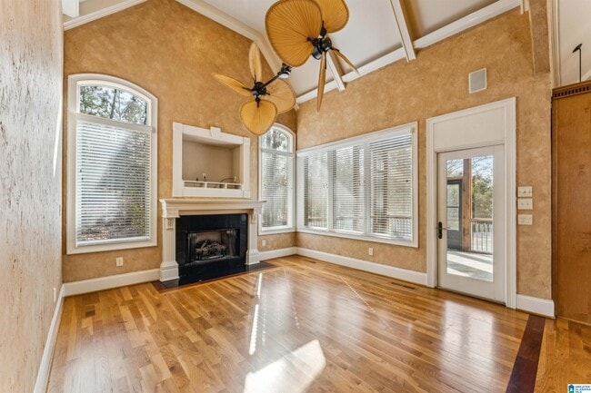 Building Photo - 2005 Lake Heather Dr