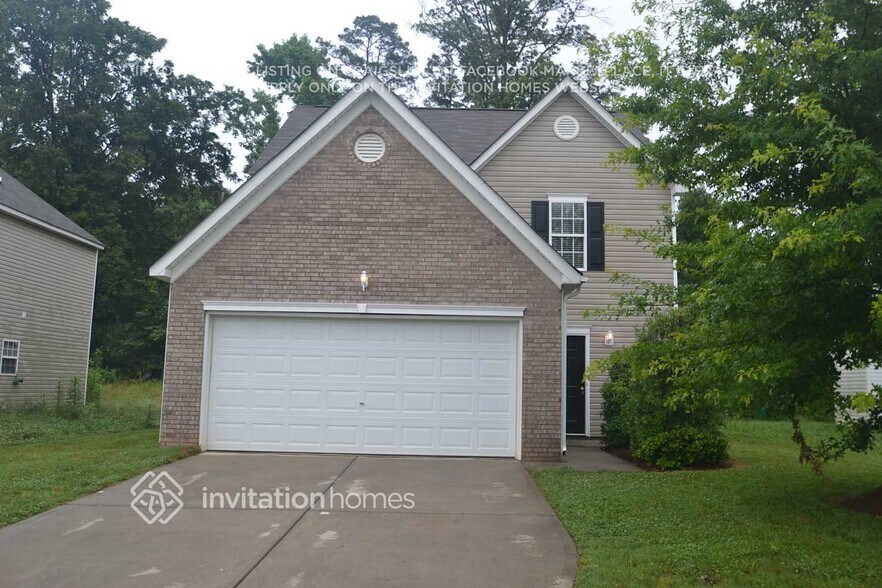 Primary Photo - 7707 Hidden Creek Dr