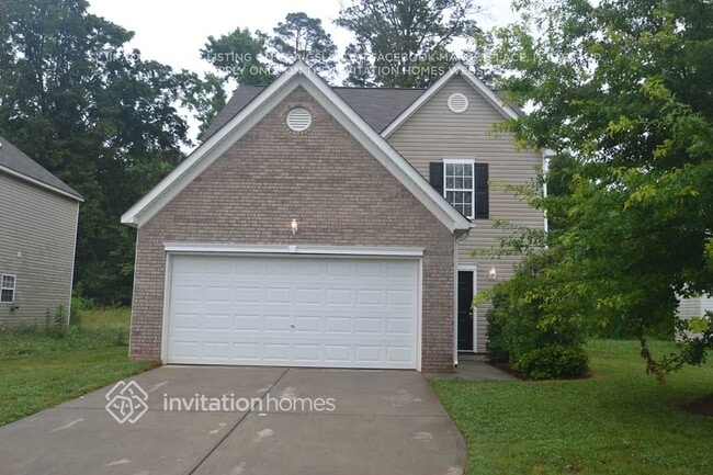 Building Photo - 7707 Hidden Creek Dr