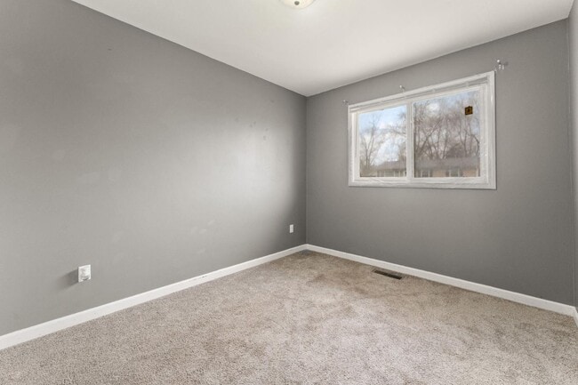 Building Photo - 767-1 Heritage Rd