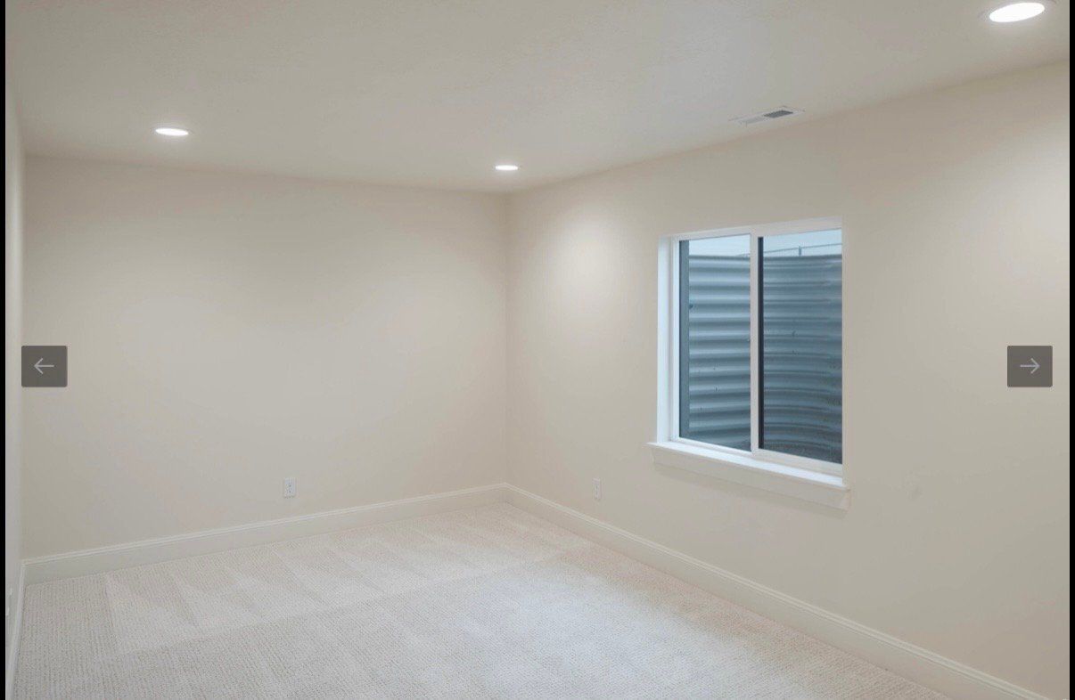 Building Photo - 52 W 650 N