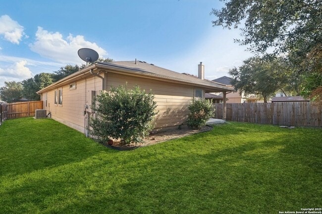 Building Photo - 4119 Chinkapin Oak