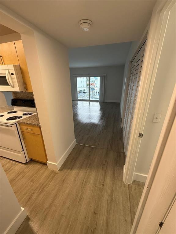 Building Photo - 3626 NE 168th St