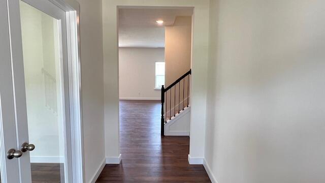 Building Photo - 4170 Lone Oak Cir