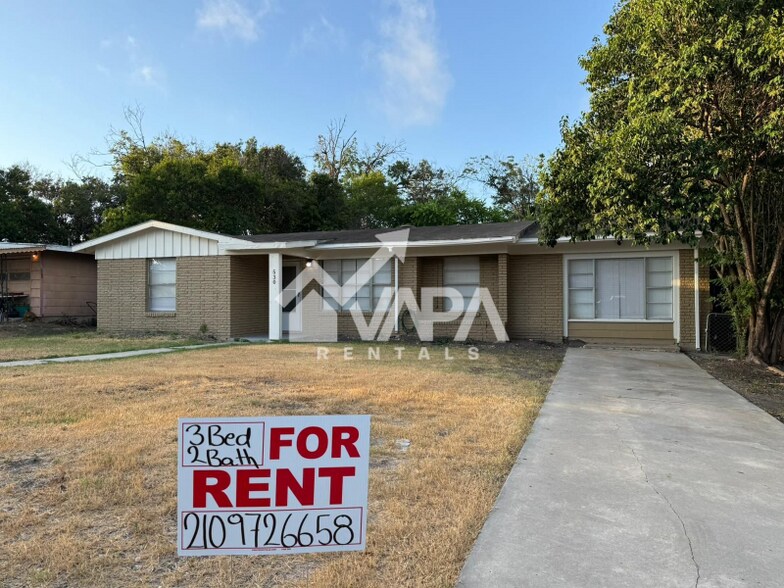 Building Photo - 530 Artemis Dr