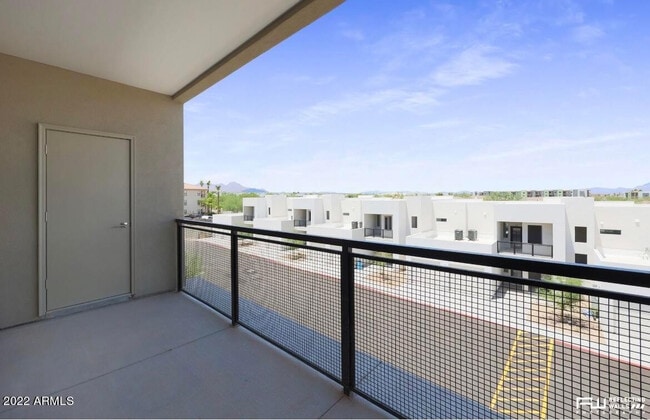 Building Photo - 16655 E El Lago Blvd