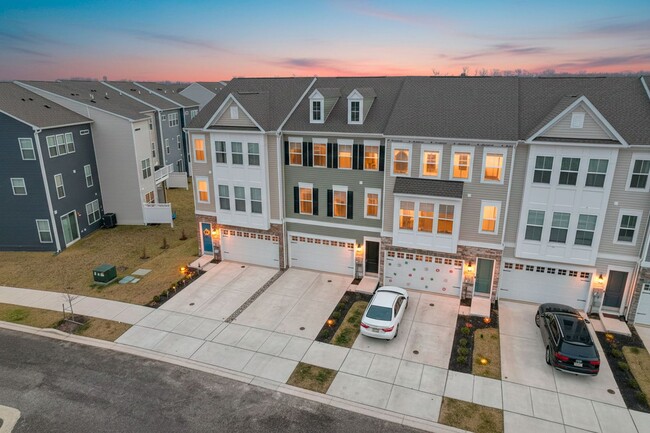 Building Photo - 345 Andrew Ct