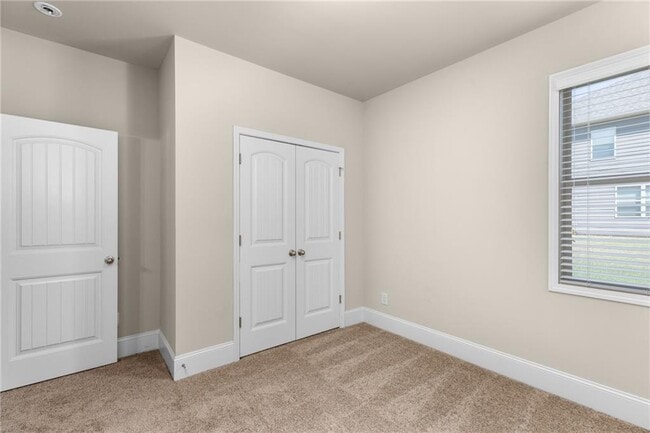Building Photo - 2340 Cain Cir
