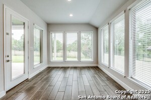 Building Photo - 361 Bridle Trl