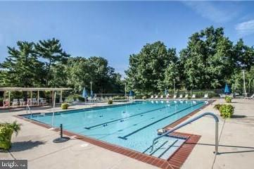 Building Photo - 6631 Wakefield Dr