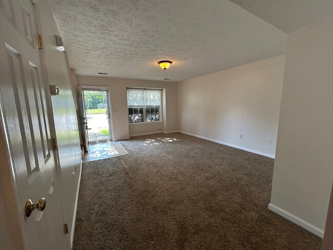 Building Photo - 9917 W Midland Way